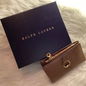 RALPH LAUREN brown leather trifold wallet…Wonderful medium size and lots room.